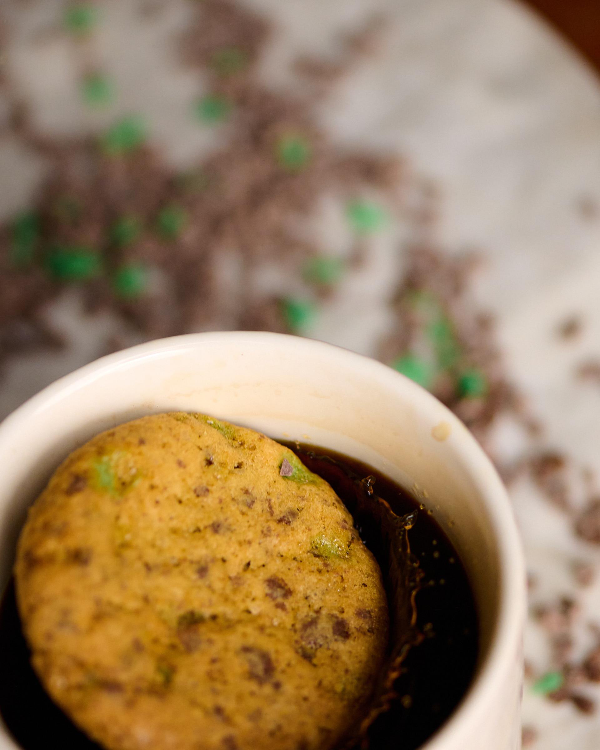 Peppermint crisp  KOEKIES:  🍪🍪🍪 — 1
