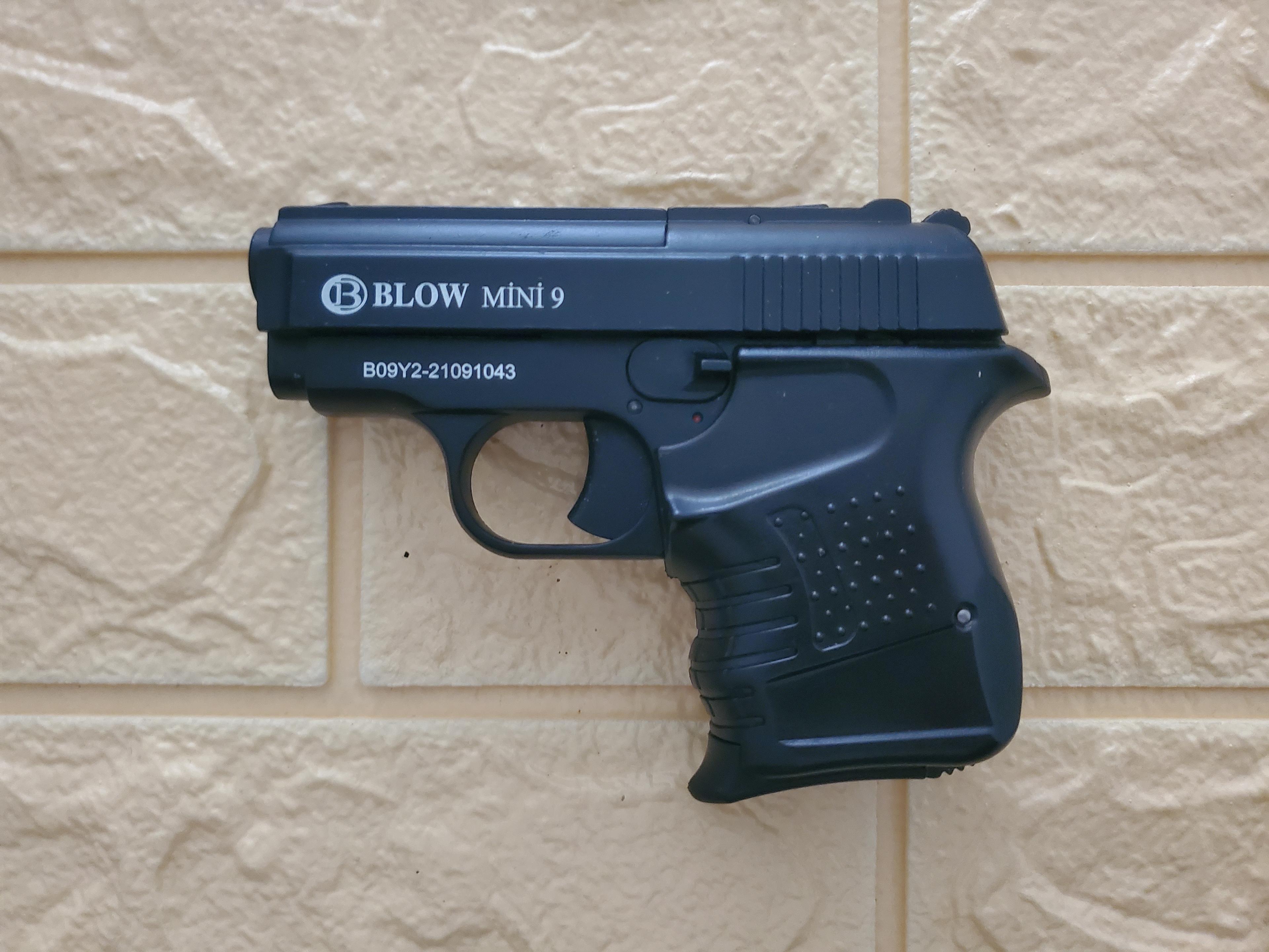Blow Mini 9 Blank-Firing Pistol – Black — 1