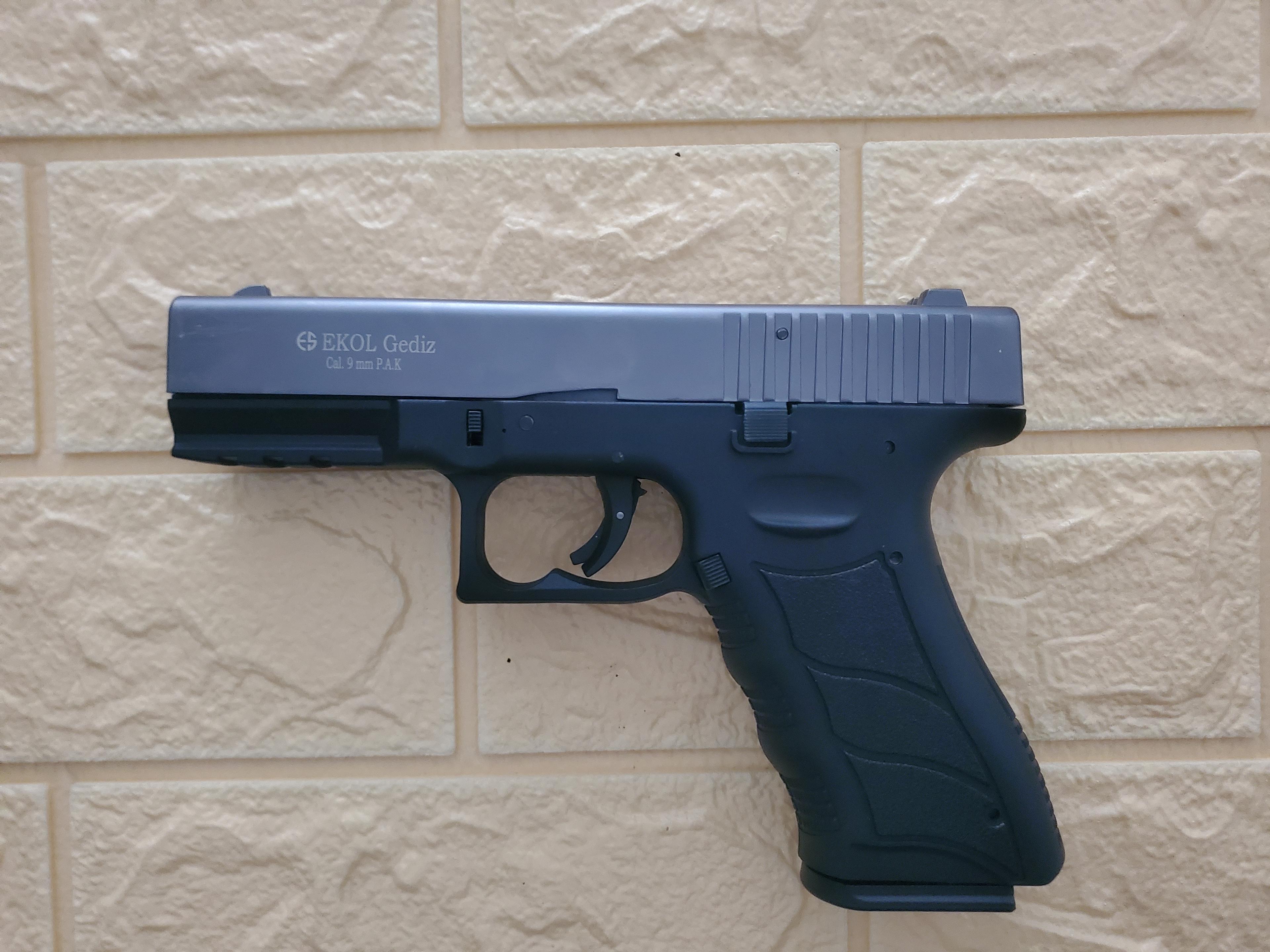 Ekol Gediz 9mm P.A.K. Blank-Firing Pistol – Black — 1