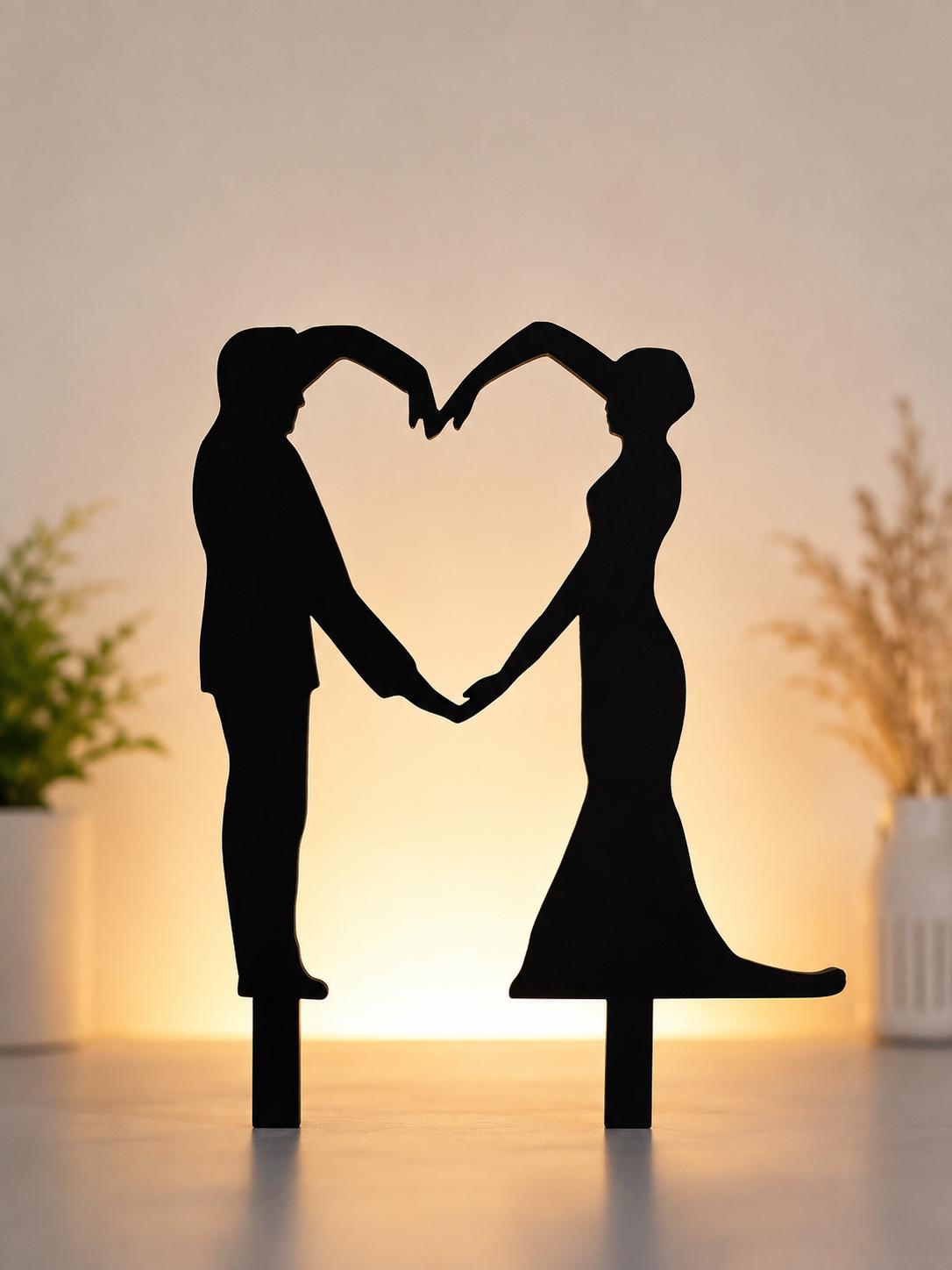 Cake topper - Making heart - Black pack of 100