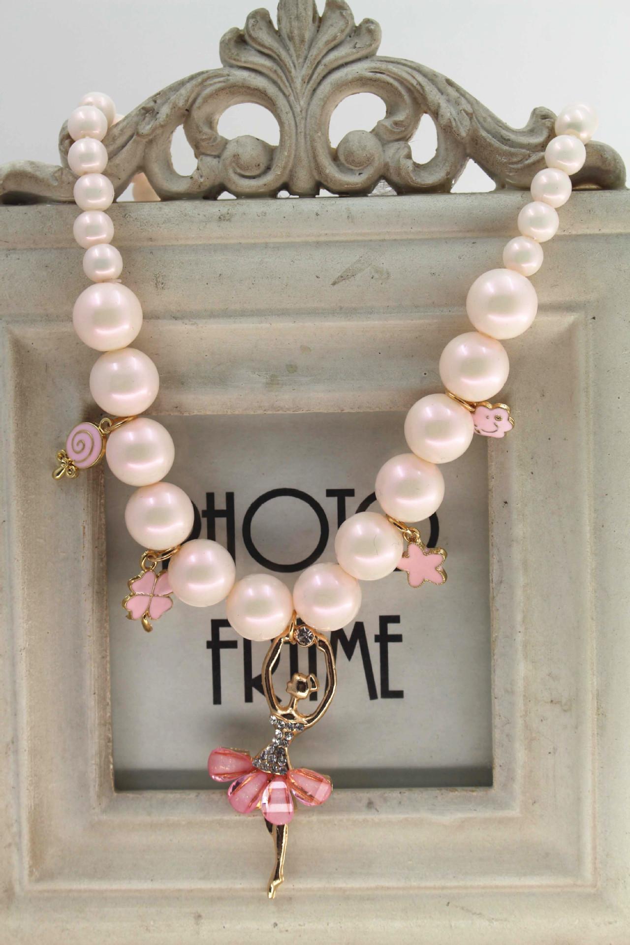 Korean-Style Pearl Necklace — 4