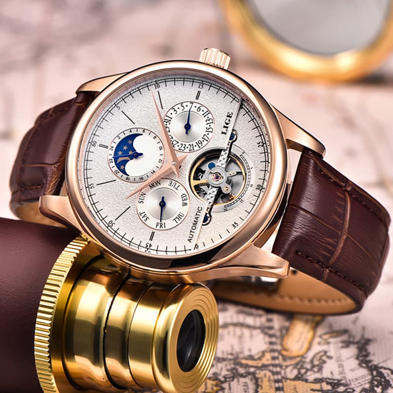 Mechanical men's watch — 1