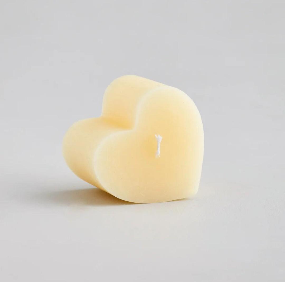 Classic Heart Candle