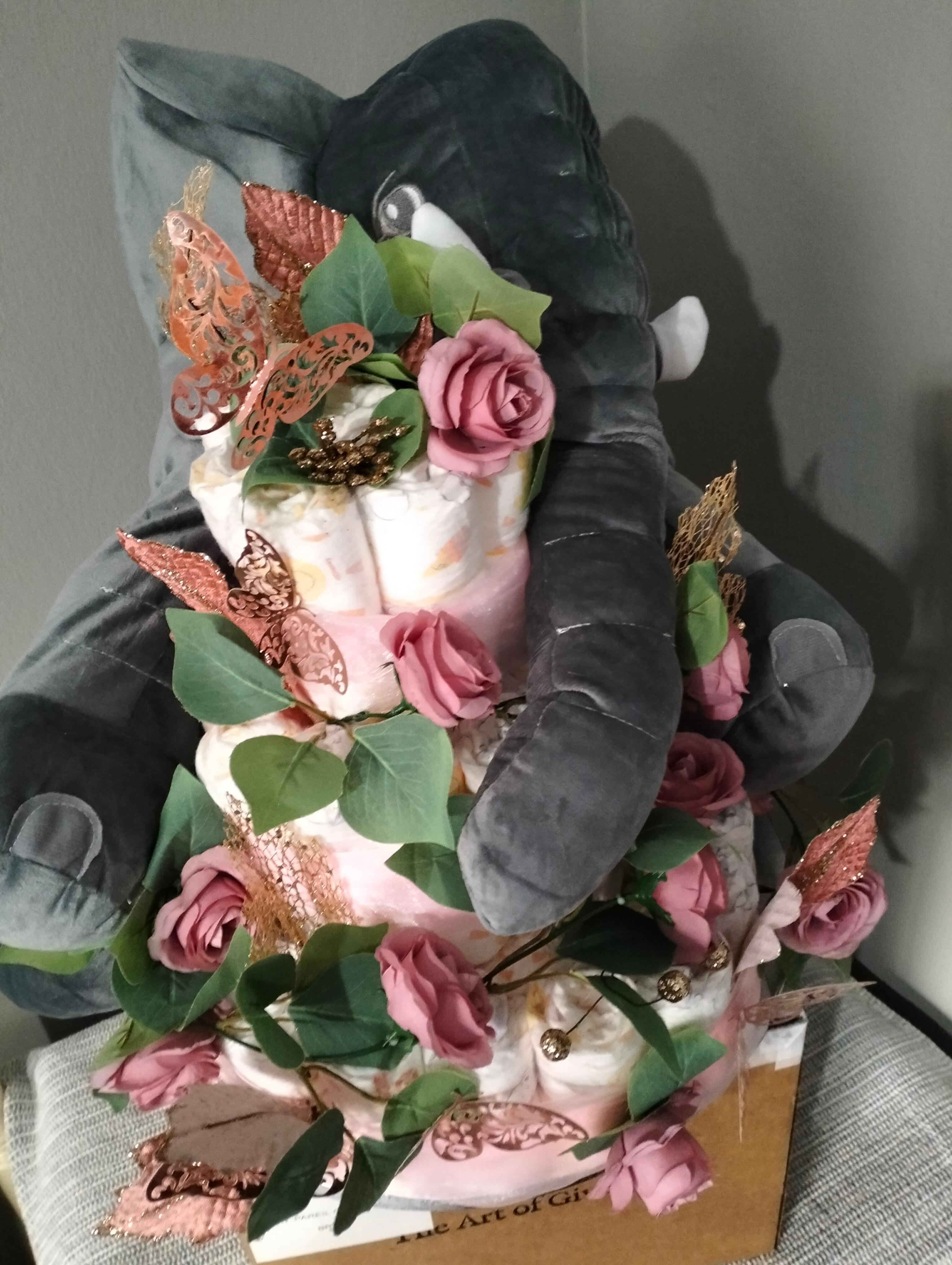 Large baby nappy cake with  cuddle elephant- wild theme — 1