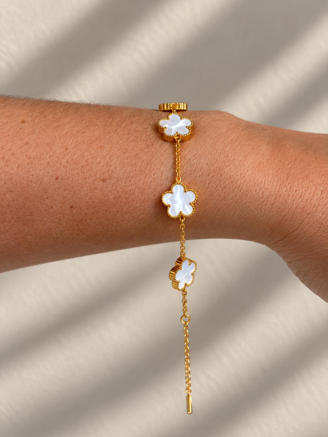 The Bloom Bracelet-White