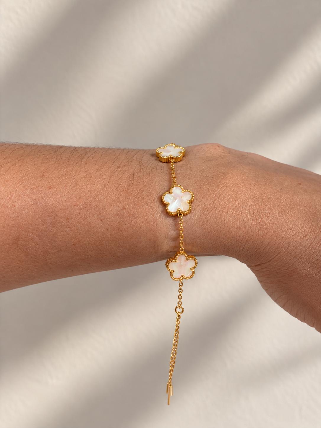 The Bloom Bracelet-Sand